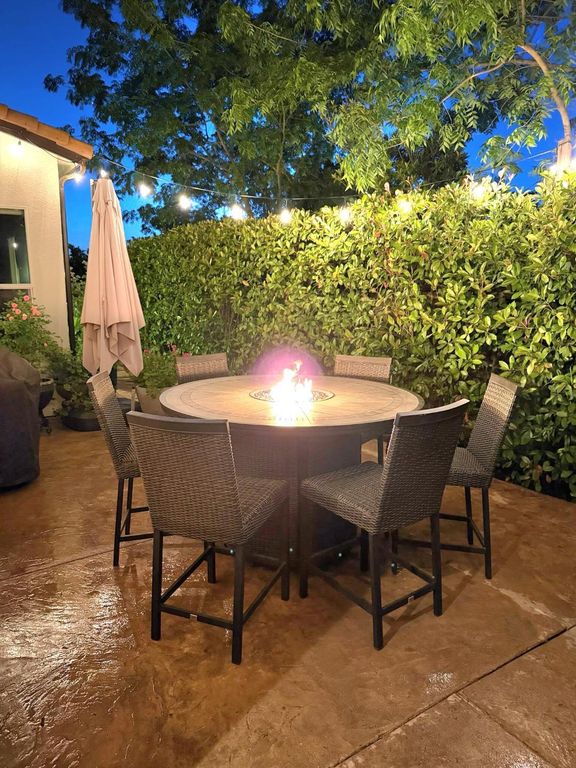 Image 37 of property listing at 3770 Serena Avenue, Clovis, CA 93619