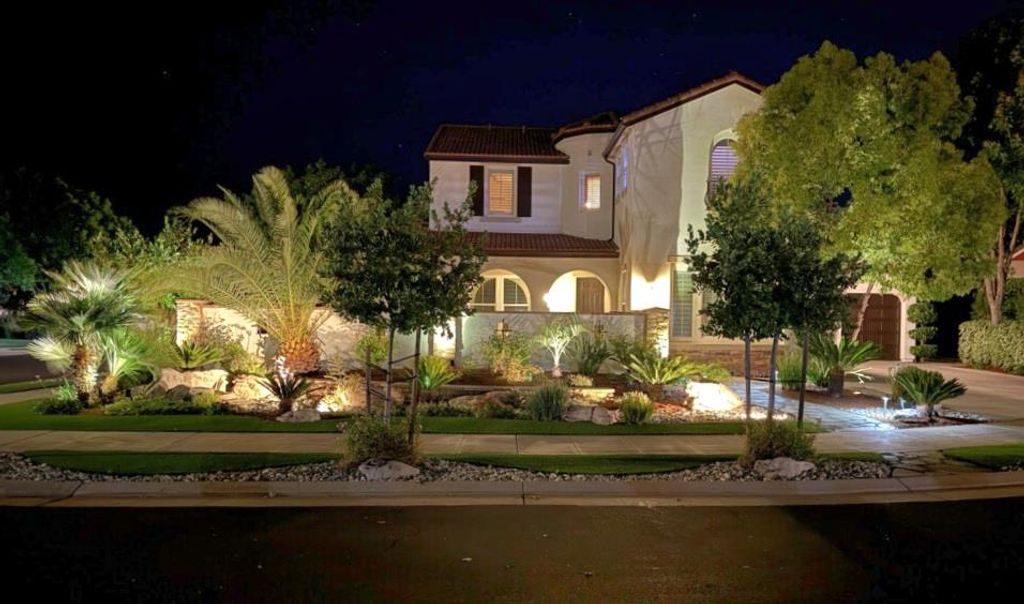 Image 38 of property listing at 3770 Serena Avenue, Clovis, CA 93619