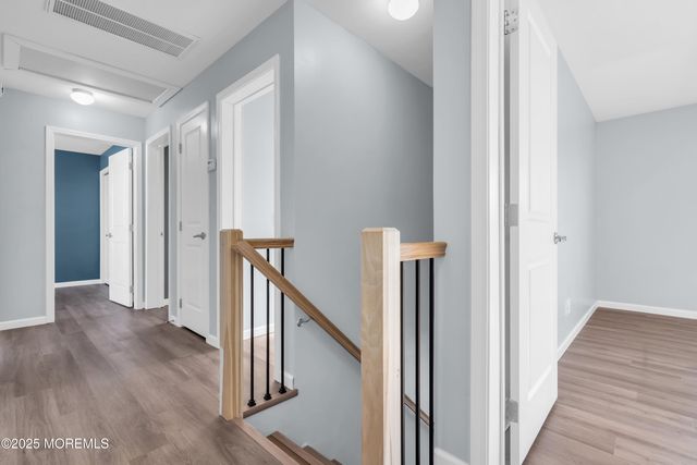 80 Bay Breeze Drive, Toms River, NJ 08753