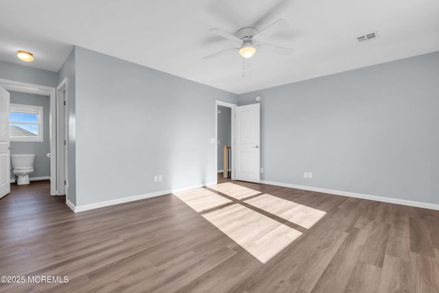 80 Bay Breeze Drive, Toms River, NJ 08753