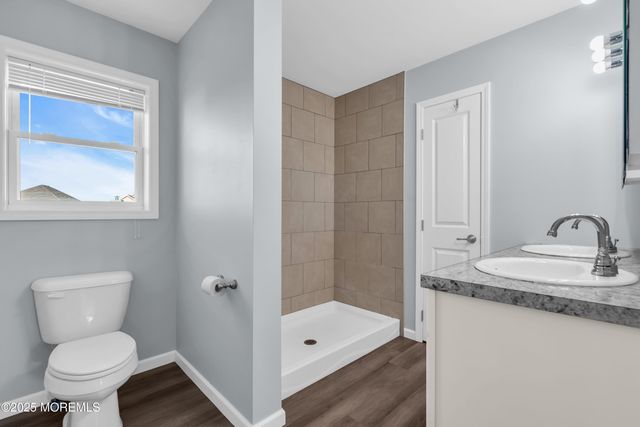 80 Bay Breeze Drive, Toms River, NJ 08753