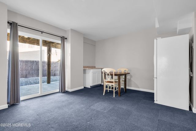 80 Bay Breeze Drive, Toms River, NJ 08753