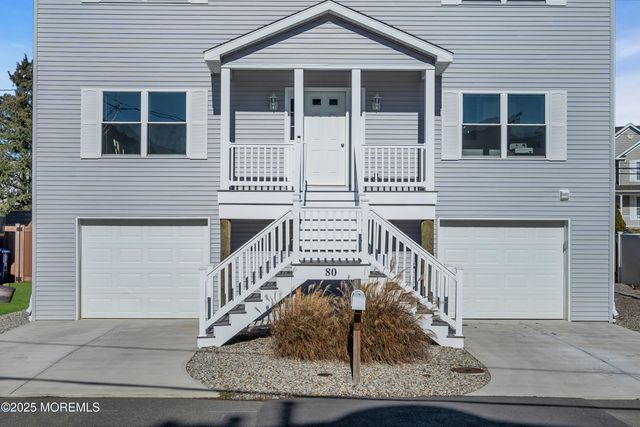 80 Bay Breeze Drive, Toms River, NJ 08753