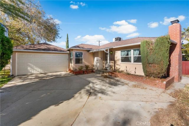 1335 W Ivyton, Lancaster, CA 93534