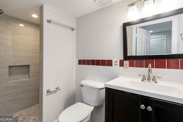 2728 Haligan Point, Riverdale, GA 30296