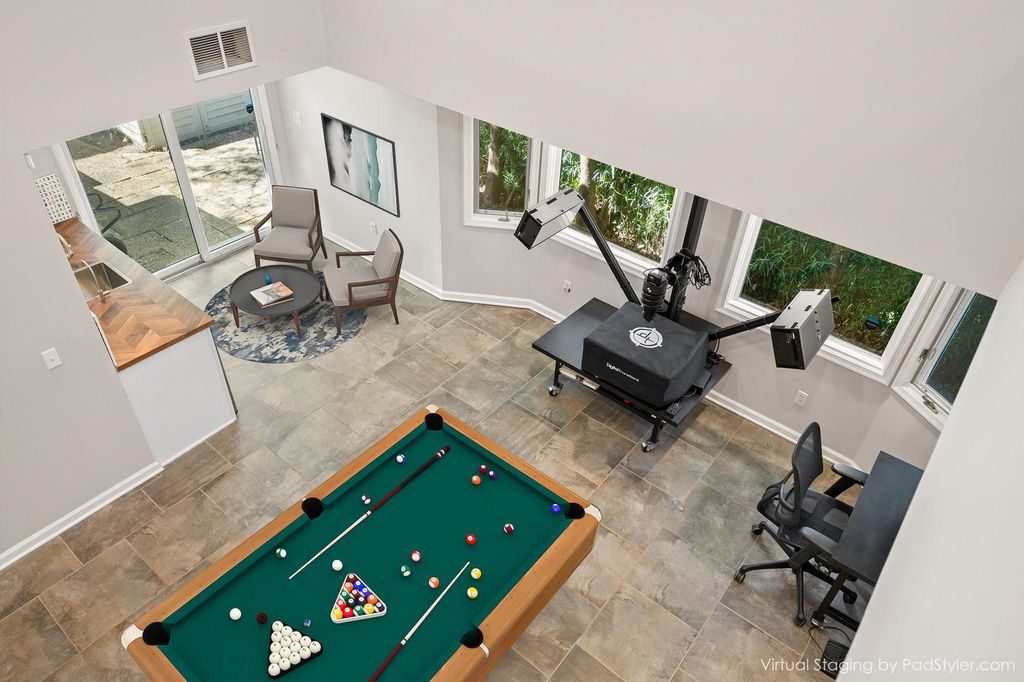 7113 CAROL LN, Falls Church, VA 22042