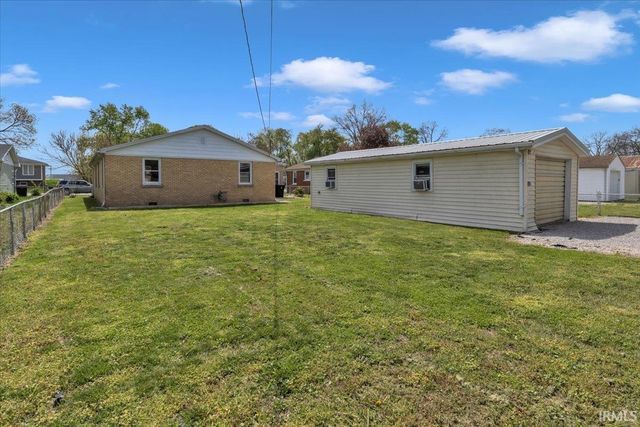 1145 E Water Street, Mount Vernon, IN 47620