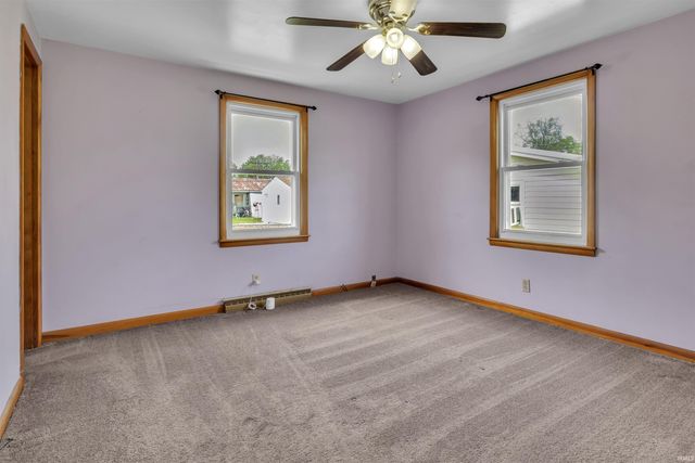 1145 E Water Street, Mount Vernon, IN 47620