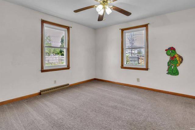 1145 E Water Street, Mount Vernon, IN 47620