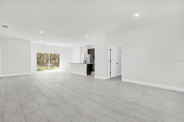 1718 W MANCHESTER DRIVE, Citrus Springs, FL 34434