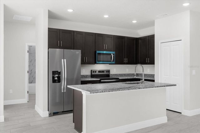 1718 W MANCHESTER DRIVE, Citrus Springs, FL 34434