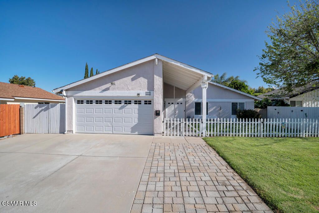 2353 Bryson Place, Simi Valley, CA 93065