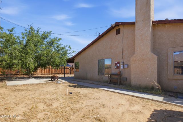 8581 Jacaranda Avenue, California City, CA 93505