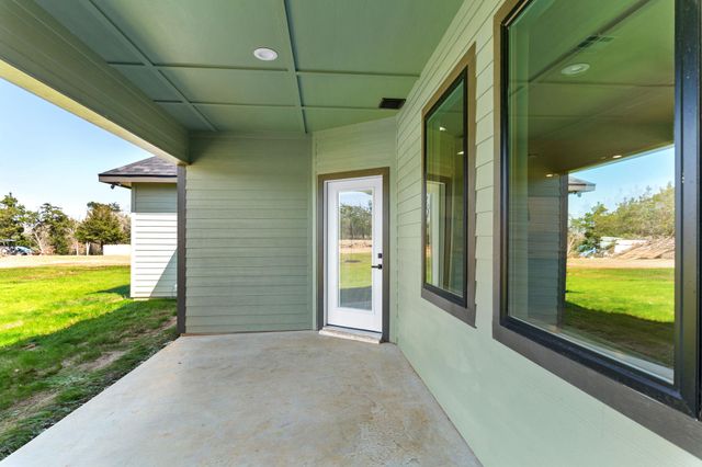 1730 County Road 217, Giddings, TX 78942