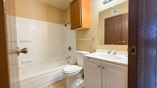 13480 S Thorntree Drive 316, Houston, TX 77015