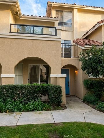 2405 Crescent Oak, Irvine, CA 92618