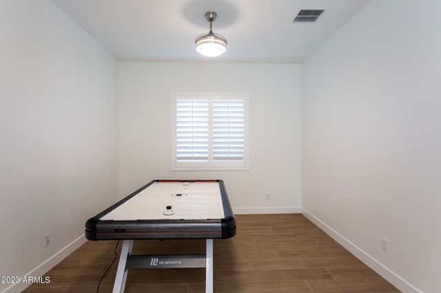 8543 W PALO VERDE Drive, Glendale, AZ 85305