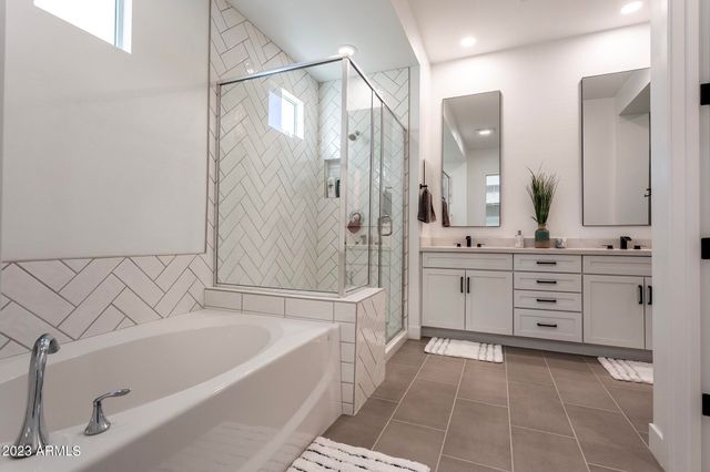 8543 W PALO VERDE Drive, Glendale, AZ 85305