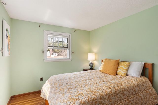 20 Bayberry Rd, Westford, MA 01886