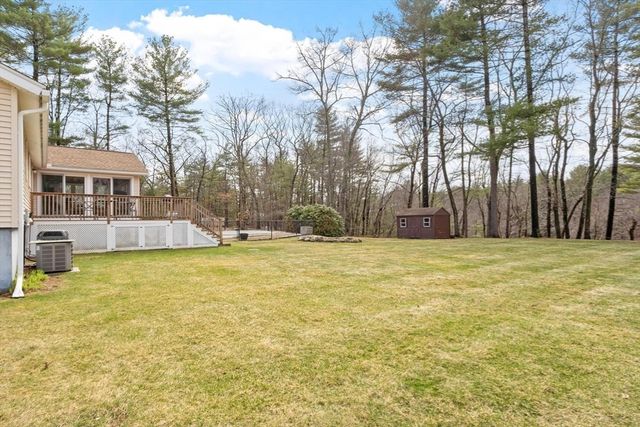 20 Bayberry Rd, Westford, MA 01886