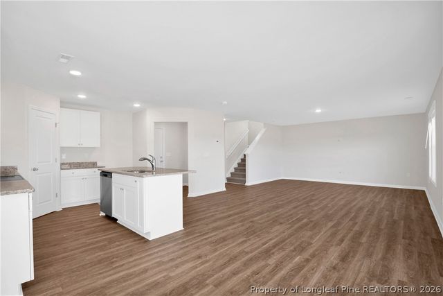 208 Buggy Top Lane, Autryville, NC 28318