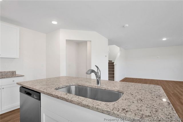 208 Buggy Top Lane, Autryville, NC 28318