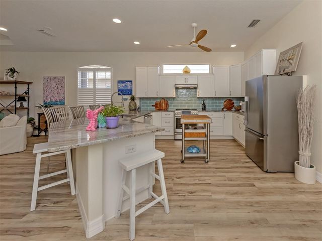 209 RIO TERRA, Venice, FL 34285