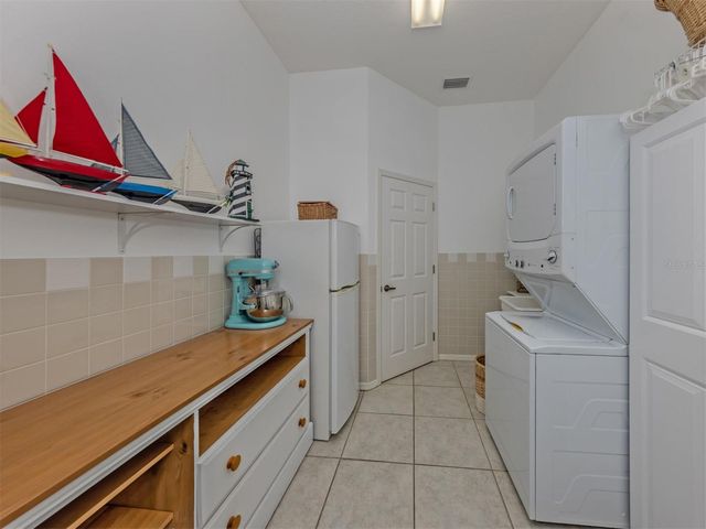 209 RIO TERRA, Venice, FL 34285
