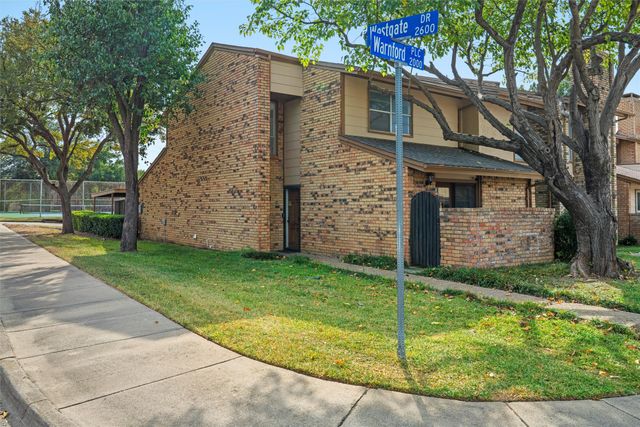 2014 Warnford Place, Arlington, TX 76015