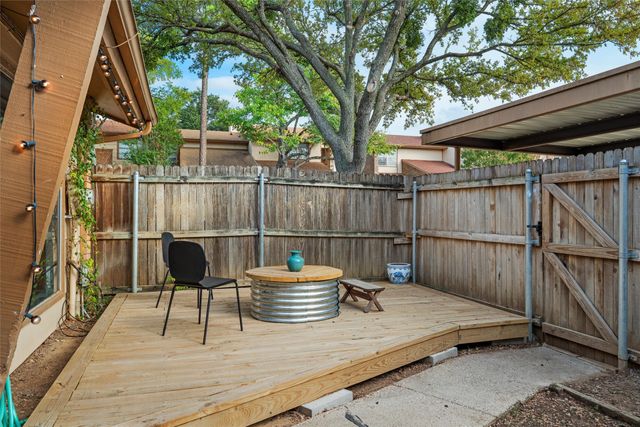 2014 Warnford Place, Arlington, TX 76015