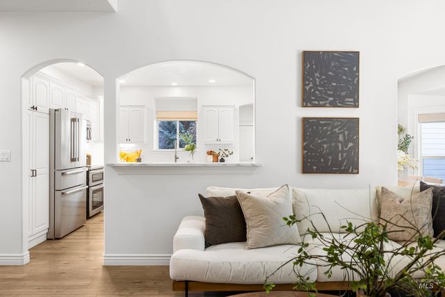 1197 N Cove Colony Way, Eagle, ID 83616