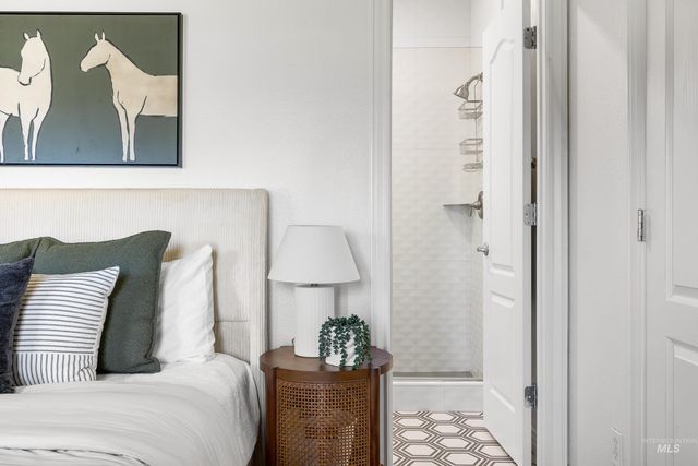 1197 N Cove Colony Way, Eagle, ID 83616