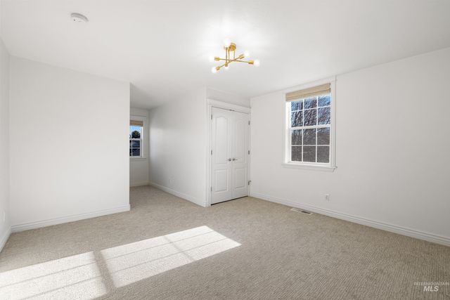 1197 N Cove Colony Way, Eagle, ID 83616