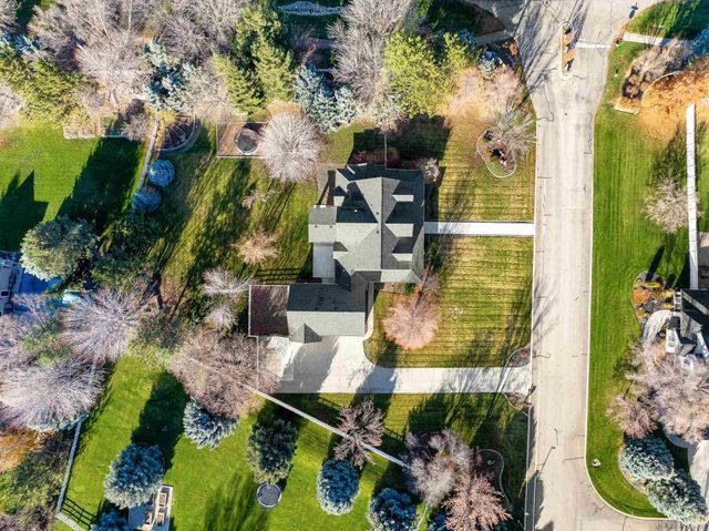 1197 N Cove Colony Way, Eagle, ID 83616