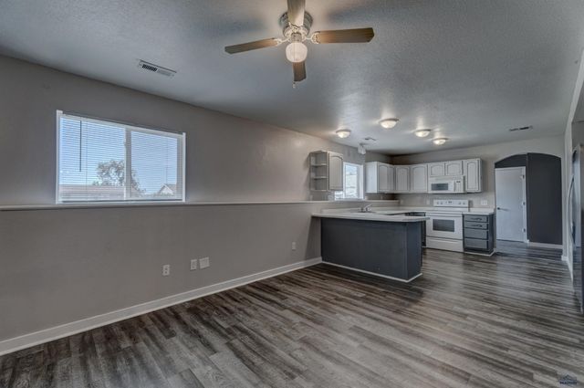 212 E CUSTER ST, Rapid City, SD 57701