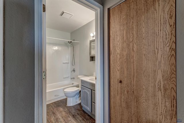 212 E CUSTER ST, Rapid City, SD 57701