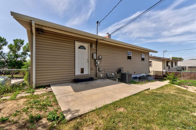 212 E CUSTER ST, Rapid City, SD 57701