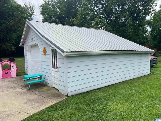 604 ALEXANDRIA ROAD, Weaver, AL 36277