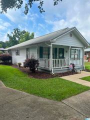 604 ALEXANDRIA ROAD, Weaver, AL 36277