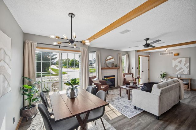1400 S 52nd Street 13, West Des Moines, IA 50265