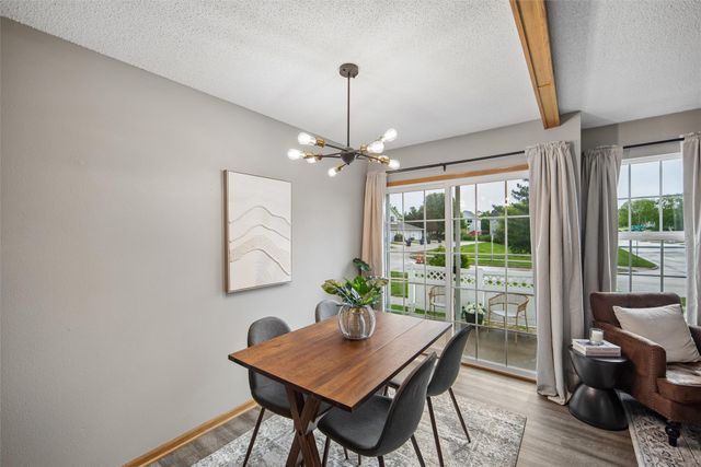 1400 S 52nd Street 13, West Des Moines, IA 50265