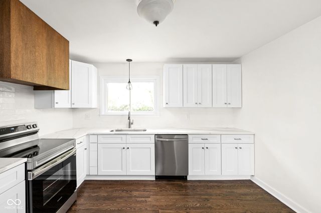 10711 E County Road 600 N, Indianapolis, IN 46234