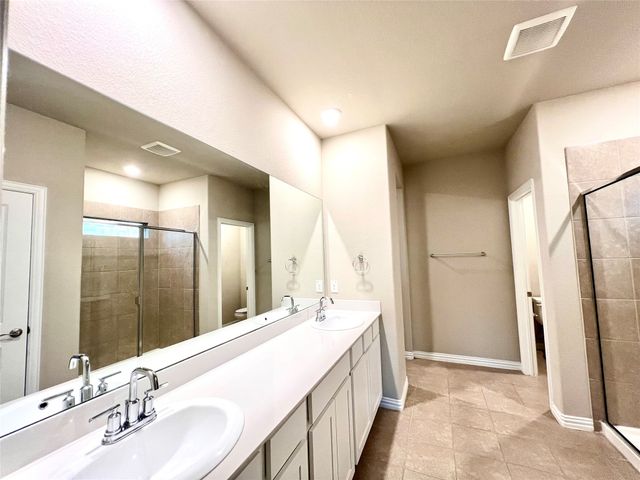 633 Hidden Cove Drive, Princeton, TX 75407