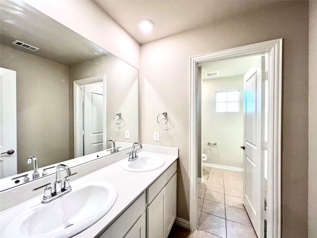 633 Hidden Cove Drive, Princeton, TX 75407