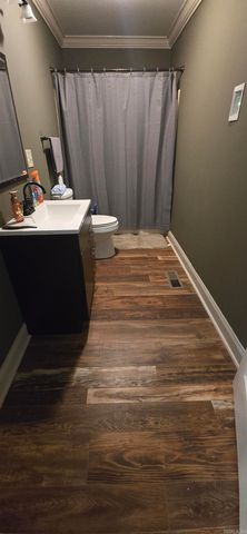 1916 Cogbill Rd, Wynne, AR 72396