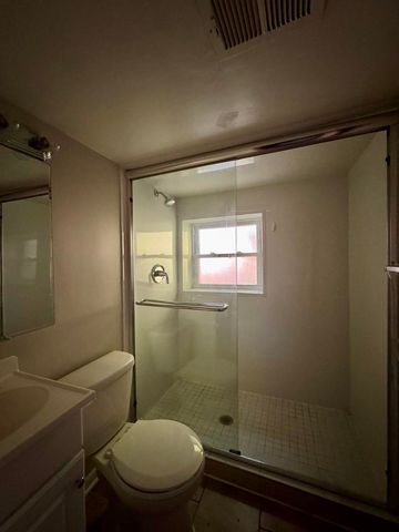 15542 S Park Avenue, South Holland, IL 60473