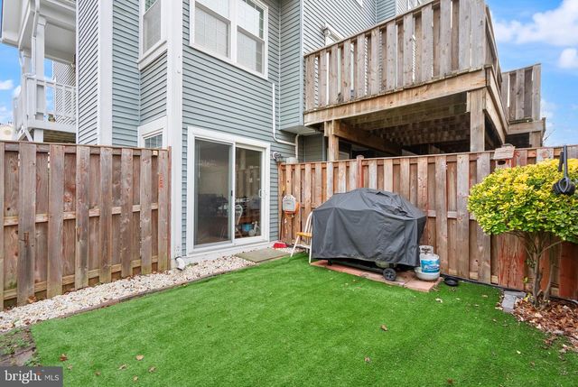 8003 COPPERFIELD WAY, Manassas, VA 20109