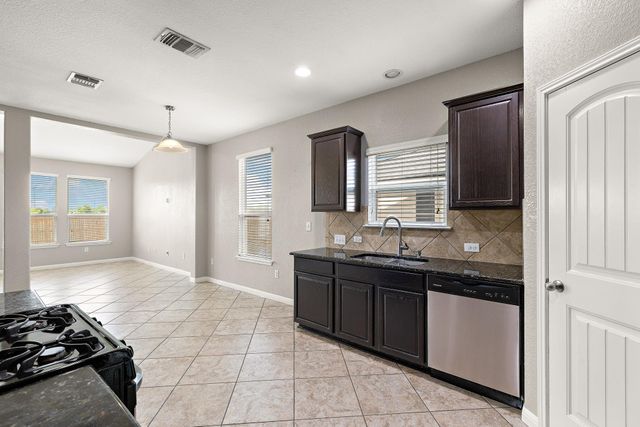 313 Moulins LN, Georgetown, TX 78626