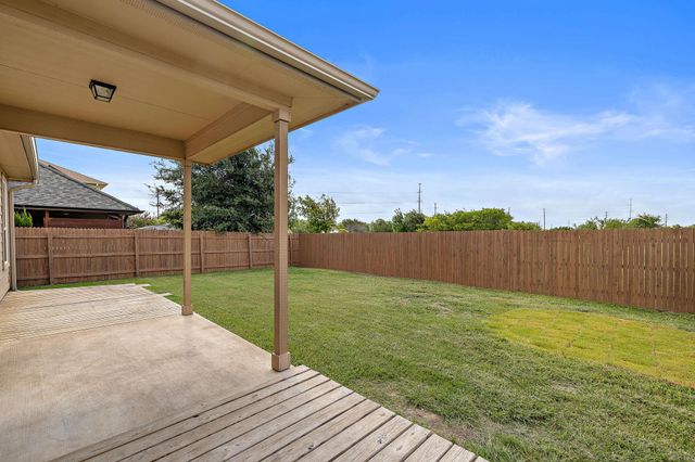 313 Moulins LN, Georgetown, TX 78626