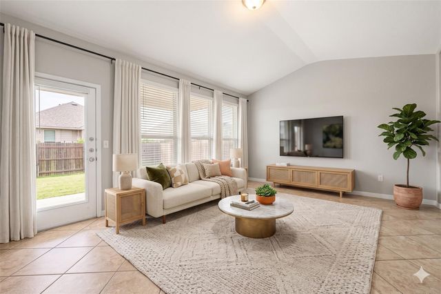 313 Moulins LN, Georgetown, TX 78626